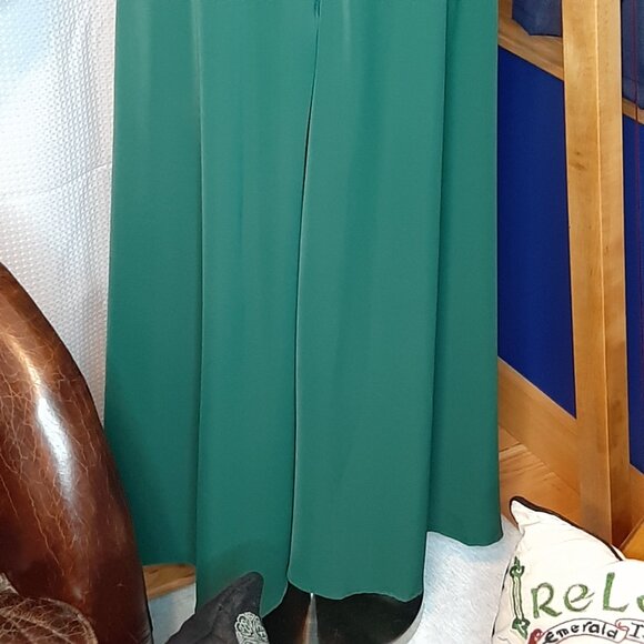 NWOT!!  Alva Q Tie Front Cutout Maxi - Picture 10 of 13